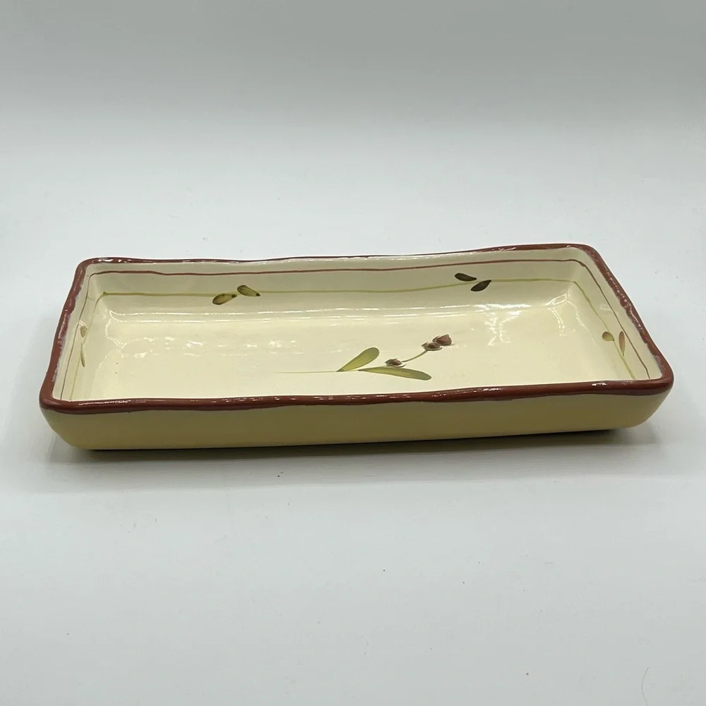 Crate & Barrel Decorative plate serving platter